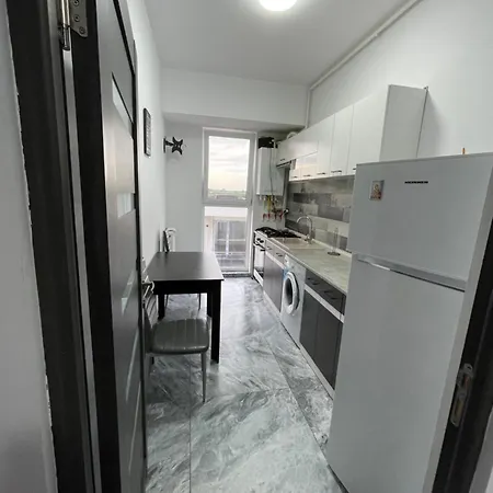 Mamaia Nord Apartment *